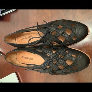 Jeffrey Campbell size 9 women’s